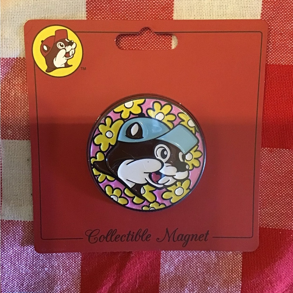 Buc-ee’s flowers beaver collectible magnet-new
